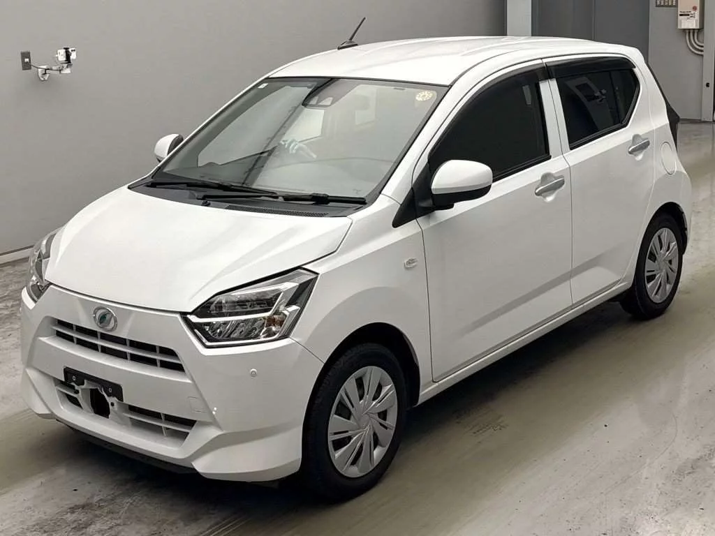 Daihatsu Mira e:S LA350S 2022